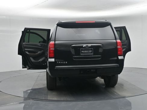 Used 2019 Chevrolet Tahoe LT image 38