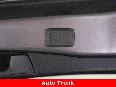 Used 2024 Toyota RAV4 XLE w/ Convenience Package image 34