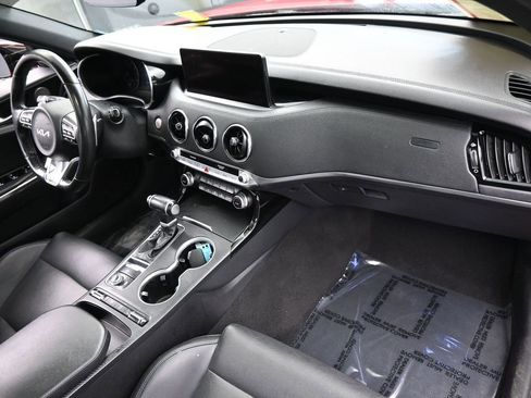 Used 2023 Kia Stinger GT-Line w/ Sun & Sound Package RWD image 47