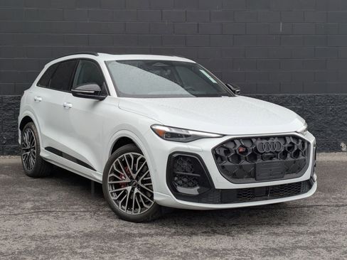 New 2026 Audi SQ5 Premium Plus AWD/4WD image 3