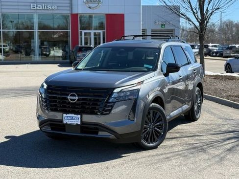 New 2026 Nissan Pathfinder SL image 8