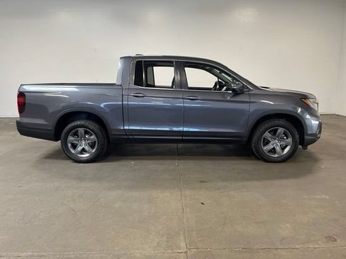 Used 2023 Honda Ridgeline RTL image 2