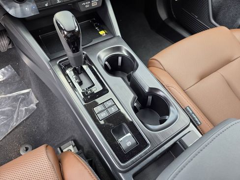 New 2026 Subaru Outback Touring XT AWD/4WD image 22