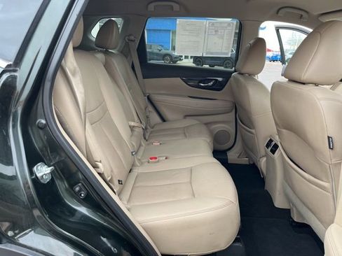 Used 2019 Nissan Rogue SL image 23