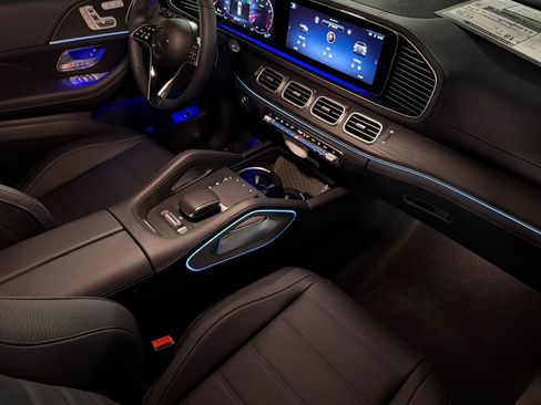New 2026 Mercedes-Benz GLE 580 4MATIC image 15