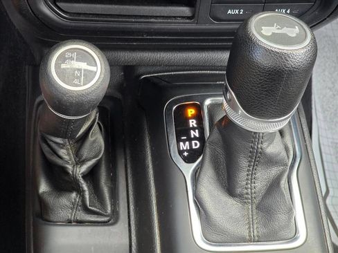 Used 2021 Jeep Wrangler Unlimited Sport AWD/4WD image 20