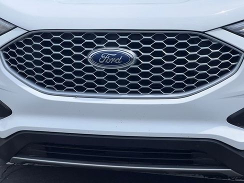 Certified 2024 Ford Edge SEL w/ Convenience Package AWD/4WD image 39