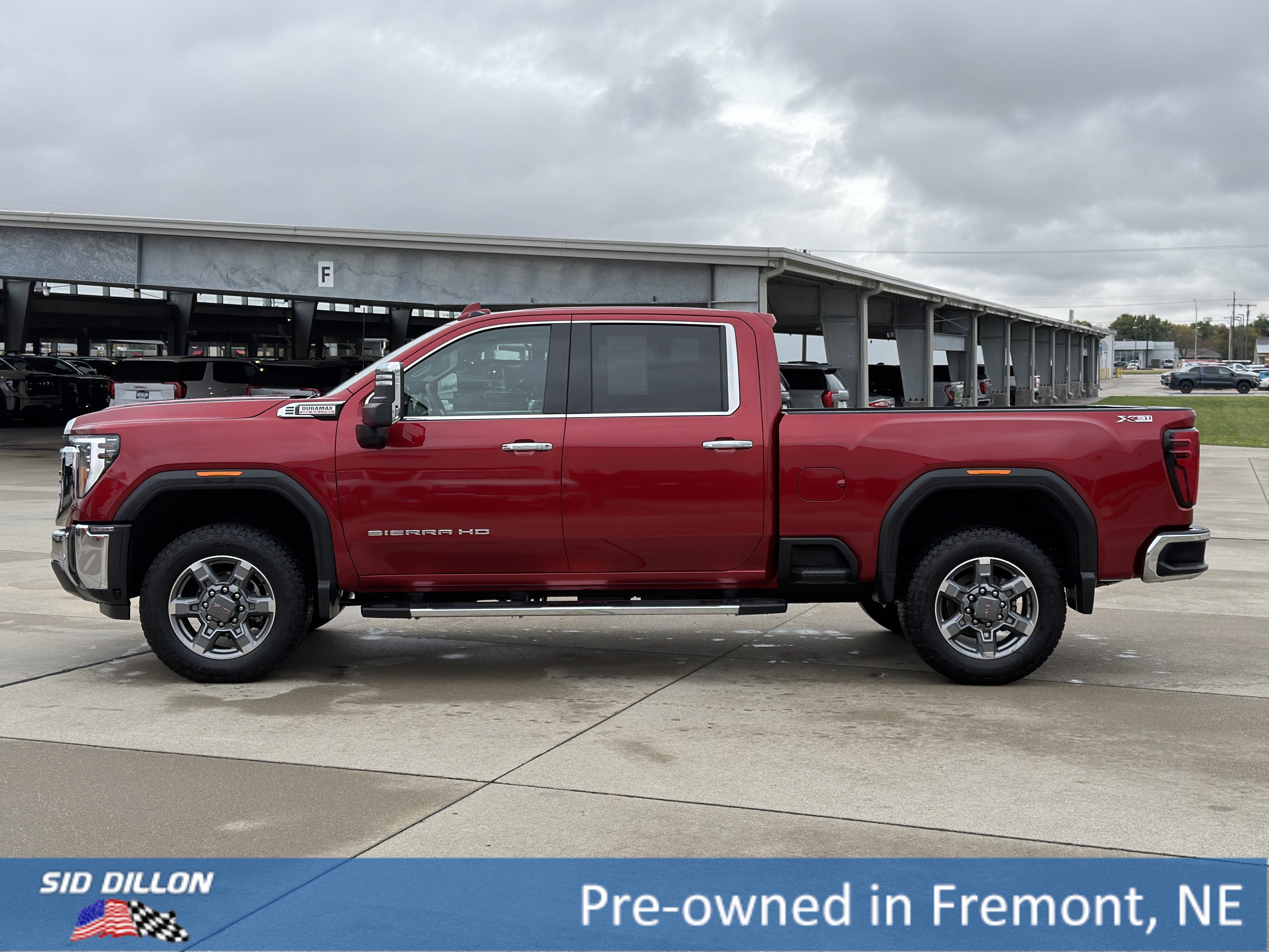 Certified 2025 GMC Sierra 2500 SLT w/ SLT Premium Package AWD/4WD image 7