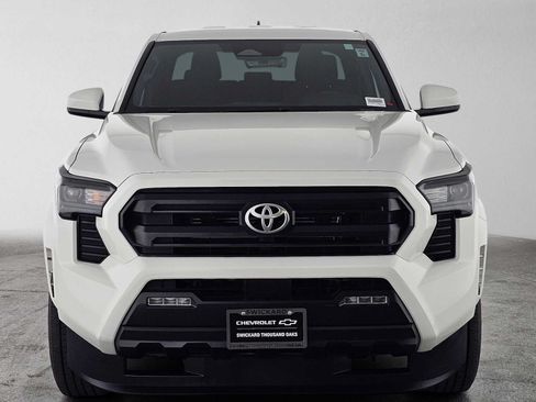 Used 2024 Toyota Tacoma SR5 RWD image 8