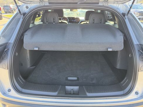 Used 2024 Chevrolet Trax RS w/ Driver Confidence Package image 30