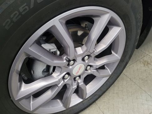 Used 2022 GMC Terrain SLT image 31