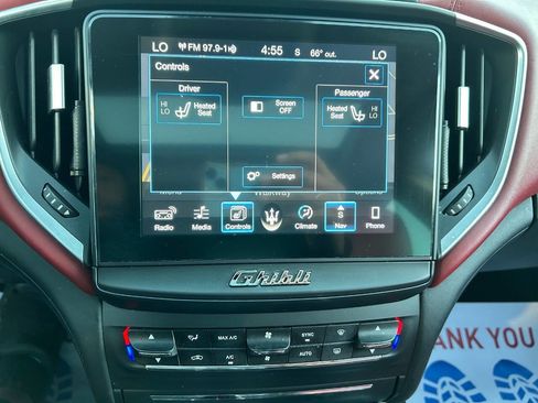 Used 2017 Maserati Ghibli image 22