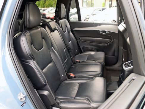 Used 2021 Volvo XC90 T8 R-Design AWD/4WD image 36