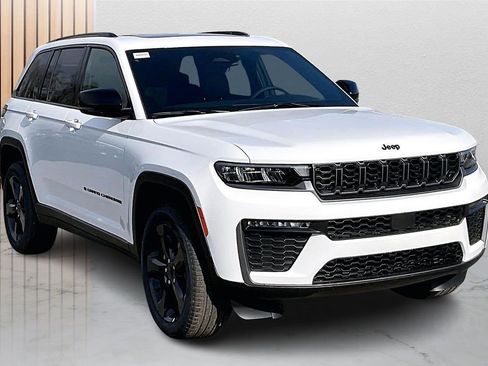 New 2026 Jeep Grand Cherokee Limited w/ Limited Altitude Package AWD/4WD image 2