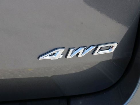 New 2025 Ford Explorer Active image 10