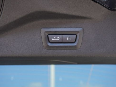 New 2025 BMW X7 xDrive40i w/ M Sport Package image 25