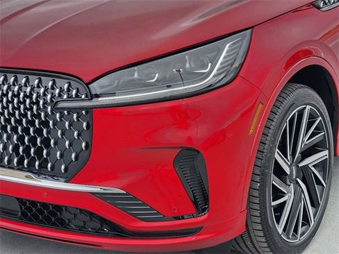 New 2025 Lincoln Aviator Black Label image 8