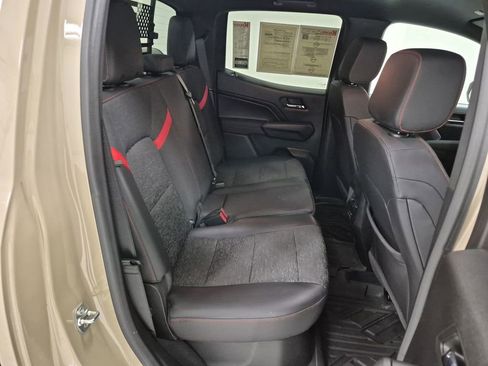 Used 2024 Chevrolet Colorado Z71 w/ Z71 Convenience Package 2 image 28