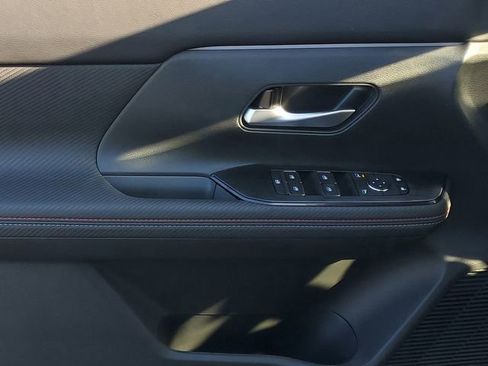 New 2026 Nissan Kicks SR w/ Cold Weather Package image 5