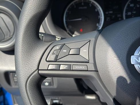 New 2025 Nissan Kicks Play S image 18