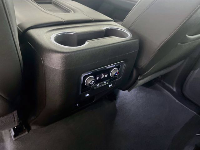Used 2021 Chevrolet Tahoe LT RWD image 18