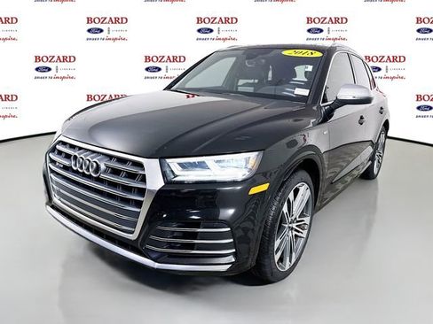 Used 2018 Audi SQ5 Premium Plus w/ S Sport Package image 4
