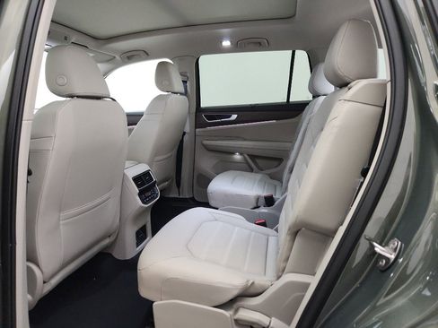 New 2026 Volkswagen Atlas SEL image 33