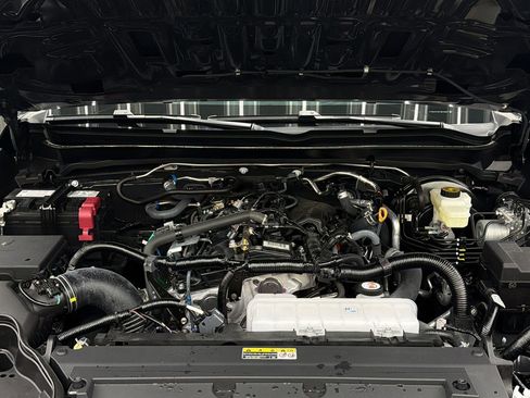 Used 2026 Toyota Tacoma SR5 AWD/4WD image 19