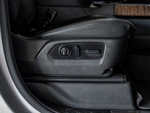 Used 2022 GMC Sierra 2500 Denali w/ Denali Ultimate Package image 31