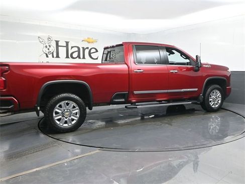 Used 2024 Chevrolet Silverado 2500 High Country w/ High Country Premium Package image 35