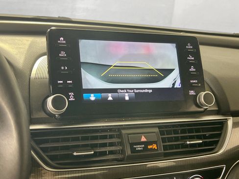 Used 2022 Honda Accord Sport image 15