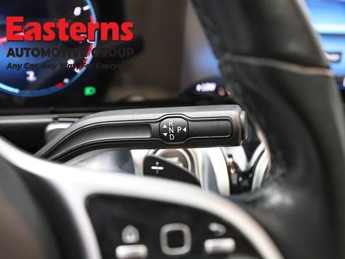 Used 2020 Mercedes-Benz GLB 250 4MATIC image 13