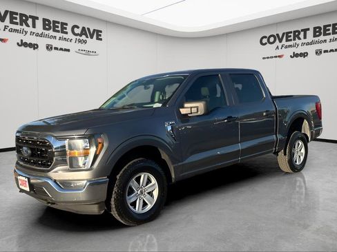 Used 2023 Ford F150 XLT image 3