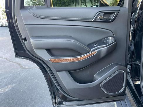 Used 2016 Chevrolet Tahoe LTZ AWD/4WD image 11