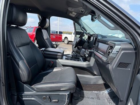 Used 2021 Ford F150 Lariat w/ Trailer Tow Package image 18