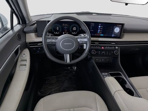 Used 2025 Hyundai Sonata SEL FWD image 24