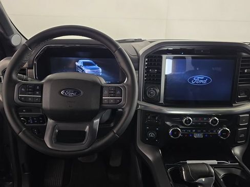 Certified 2025 Ford F150 Lariat w/ Tow/Haul Package AWD/4WD image 14