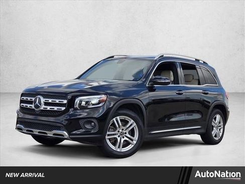 Used 2021 Mercedes-Benz GLB 250 image 1