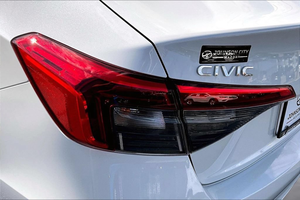 Used 2023 Honda Civic Sport image 29