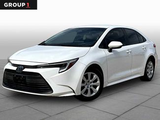 Used 2023 Toyota Corolla LE video 1