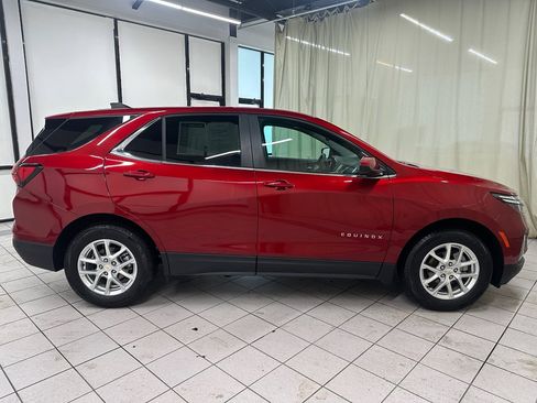 Certified 2024 Chevrolet Equinox LT w/ LPO, Floor Liner Package image 3