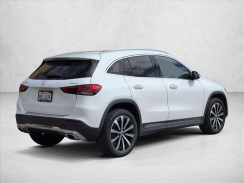 Certified 2023 Mercedes-Benz GLA 250 4MATIC image 5