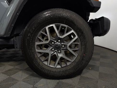 Used 2024 Jeep Wrangler Sahara w/ Technology Group image 12