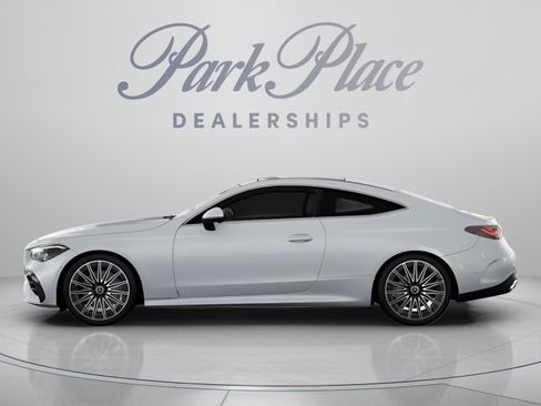Certified 2026 Mercedes-Benz CLE 300 4MATIC Coupe image 7