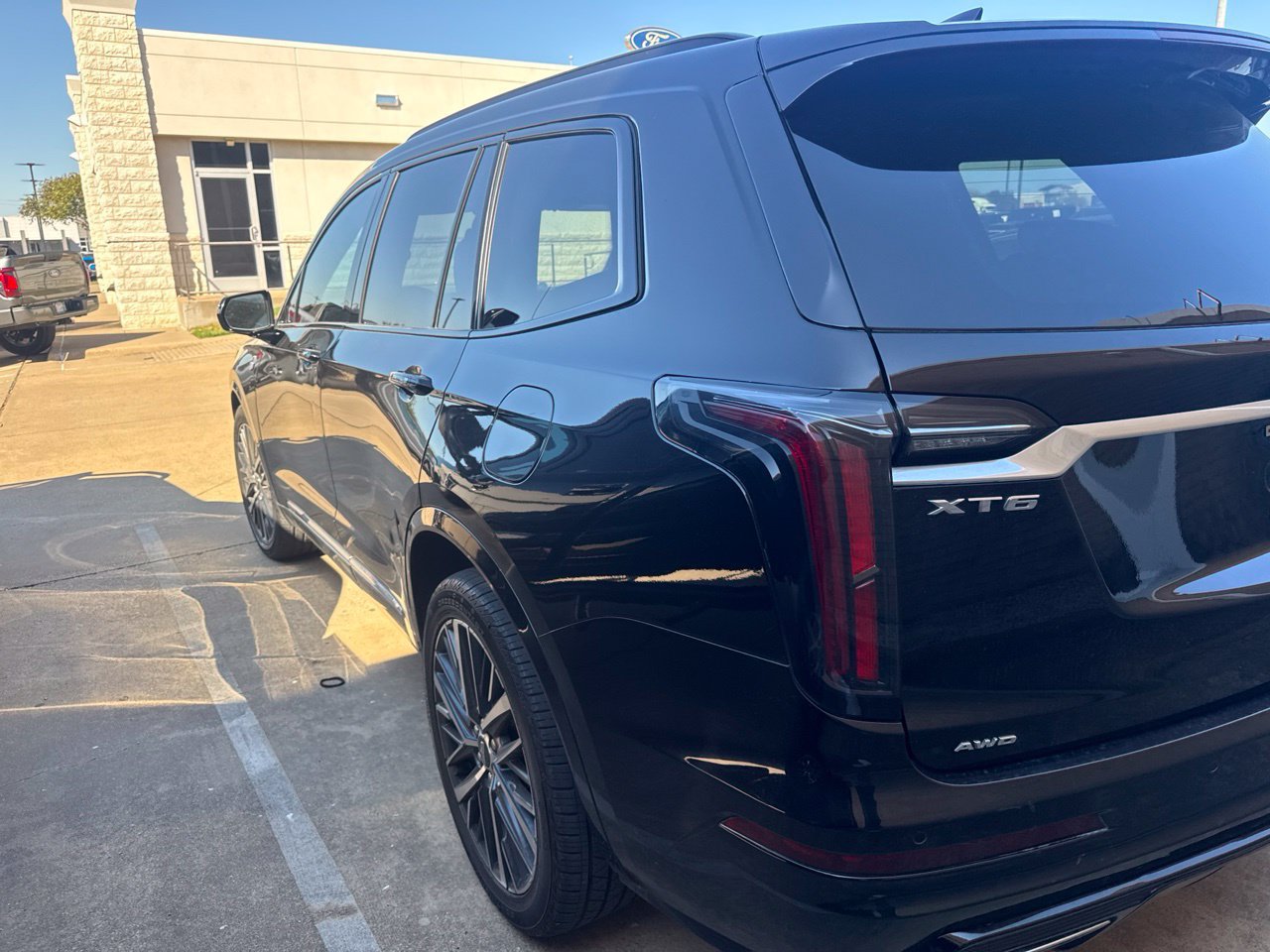 Used 2022 Cadillac XT6 Sport AWD/4WD image 6