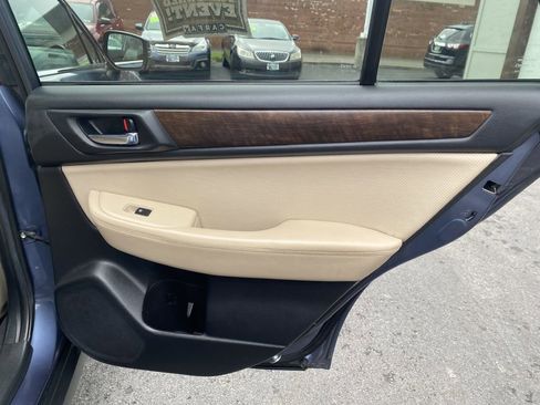 Used 2016 Subaru Outback 2.5i Limited image 21