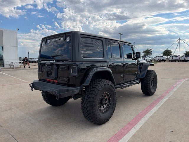 Used 2018 Jeep Wrangler Unlimited Rubicon AWD/4WD image 3