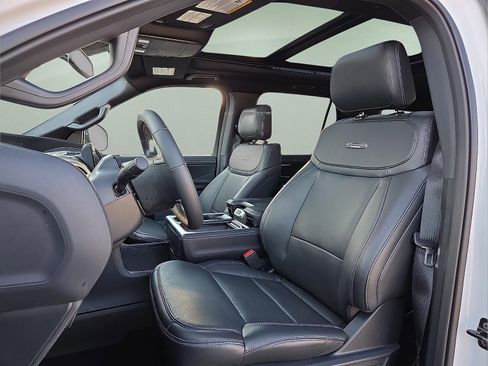 New 2025 Ford Expedition Platinum w/ Stealth Performance Package image 16