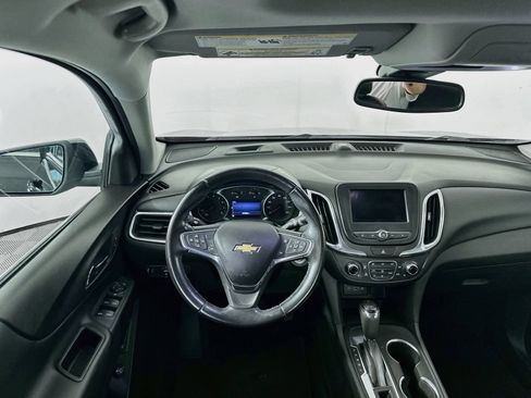 Used 2020 Chevrolet Equinox LT w/ Midnight Edition FWD image 22