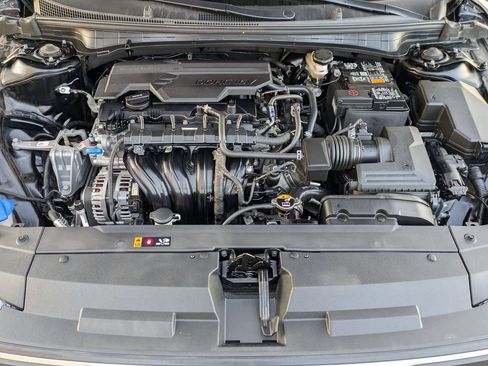 Used 2025 Kia K4 LXS image 30